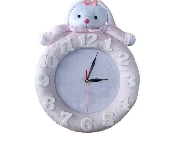 ساعت خرگوش صورتی