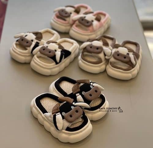 پاپوش دخترانه جلو باز طرح گاو