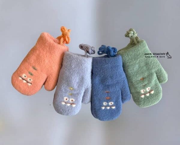 دستکش بچگانه تک انگشت طرح دایناسور