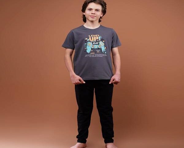 تیشرت شلوار جانا طرح level up