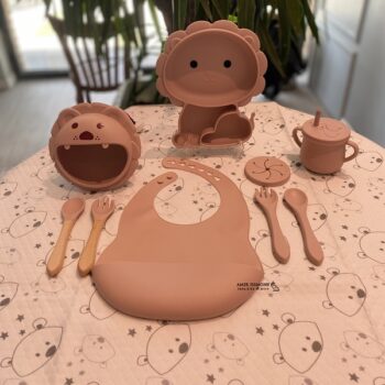 ظرف غذا سیلیکونی 9 تکه طرح شیر