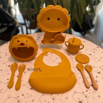 ظرف غذا سیلیکونی 9 تکه طرح شیر