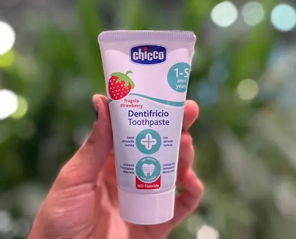 خمیر دندان چیکو طعم توت فرنگی