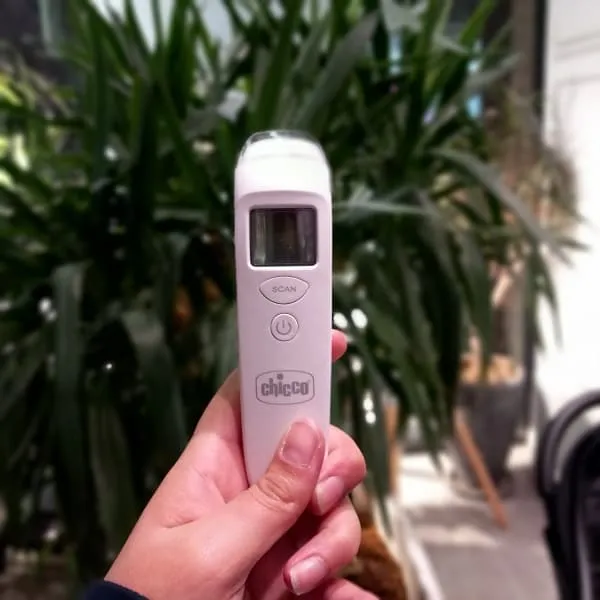 تب سنج 3 کاره لیزری چیکو تب سنج 3 کاره لیزری چیکو