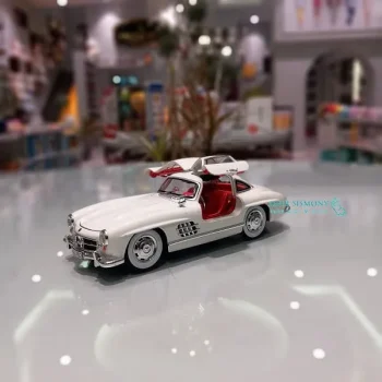 ماشین مرسدس بنز CZ174A