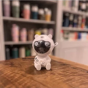 آدم فضایی نشسته طرح ستاره