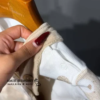 بیلر با بلوز و کلاه ایندیگو موچی